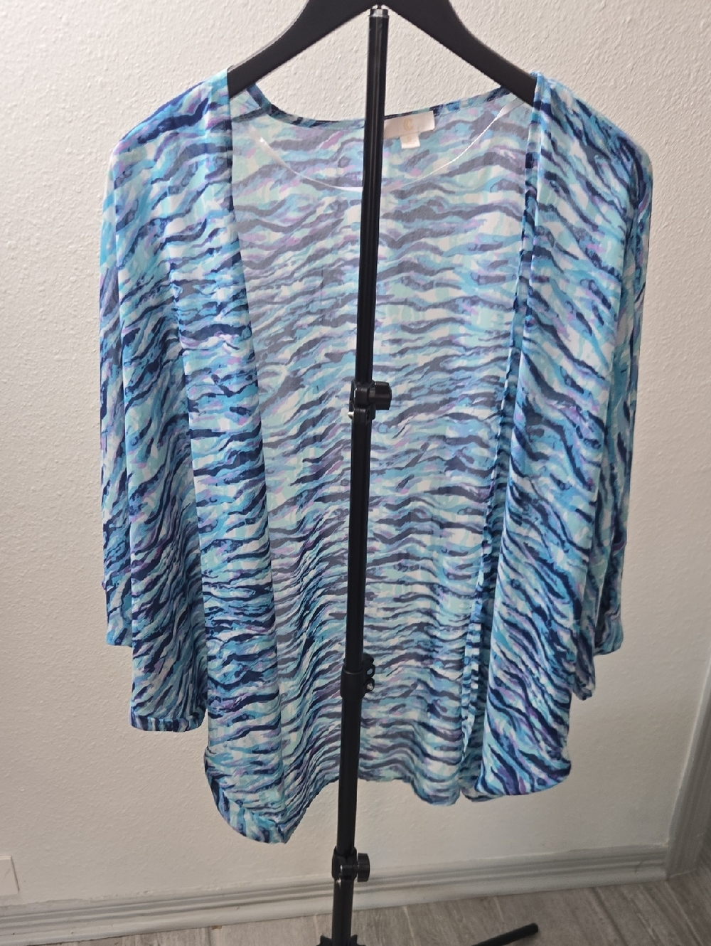 C Sheer Wave-Print Kimono in Aqua and Navy